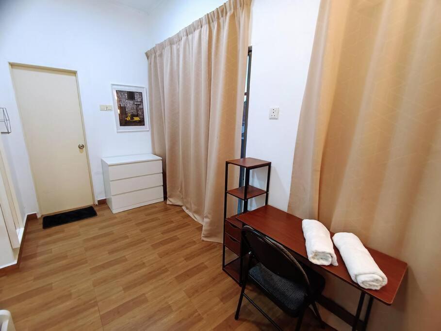Tenang Retreat Holiday Home 3Bedroom 3Bath 2Parking Kajang Dış mekan fotoğraf