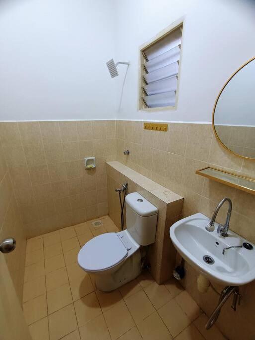 Tenang Retreat Holiday Home 3Bedroom 3Bath 2Parking Kajang Dış mekan fotoğraf